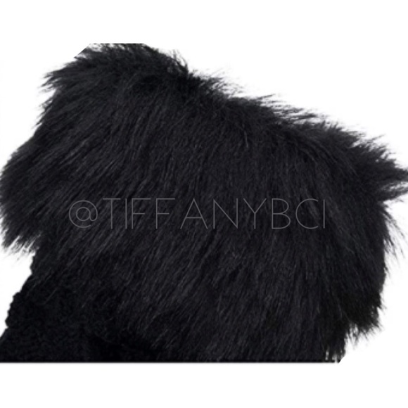 Soft Faux Fur Fingerless Winter Gloves - Picture 3 of 11